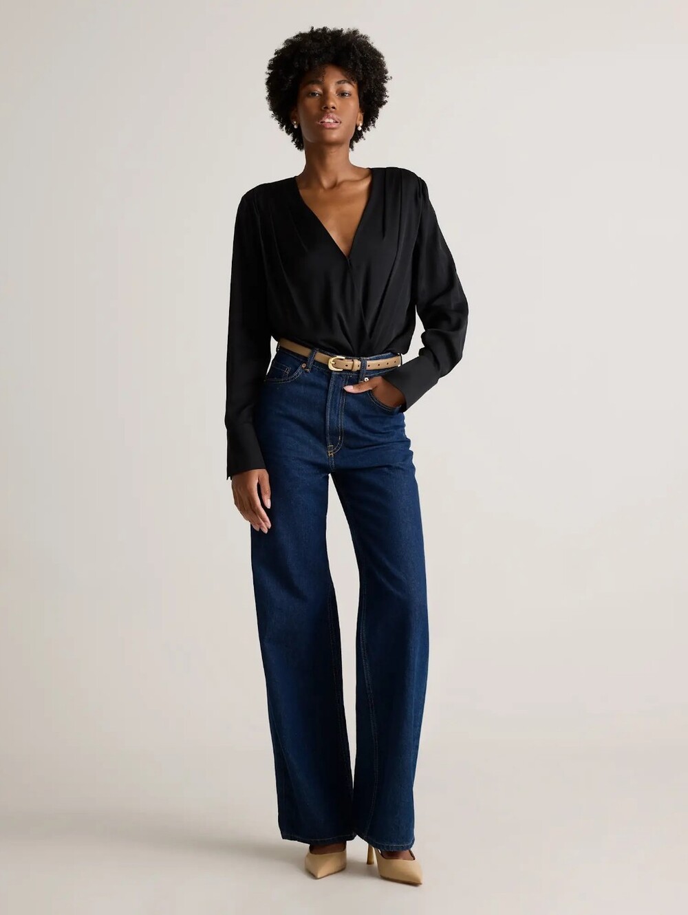 ๐ NWT Quince Washable Stretch Silk Surplice Bodysuit, Black (S) - Picture 5 of 15